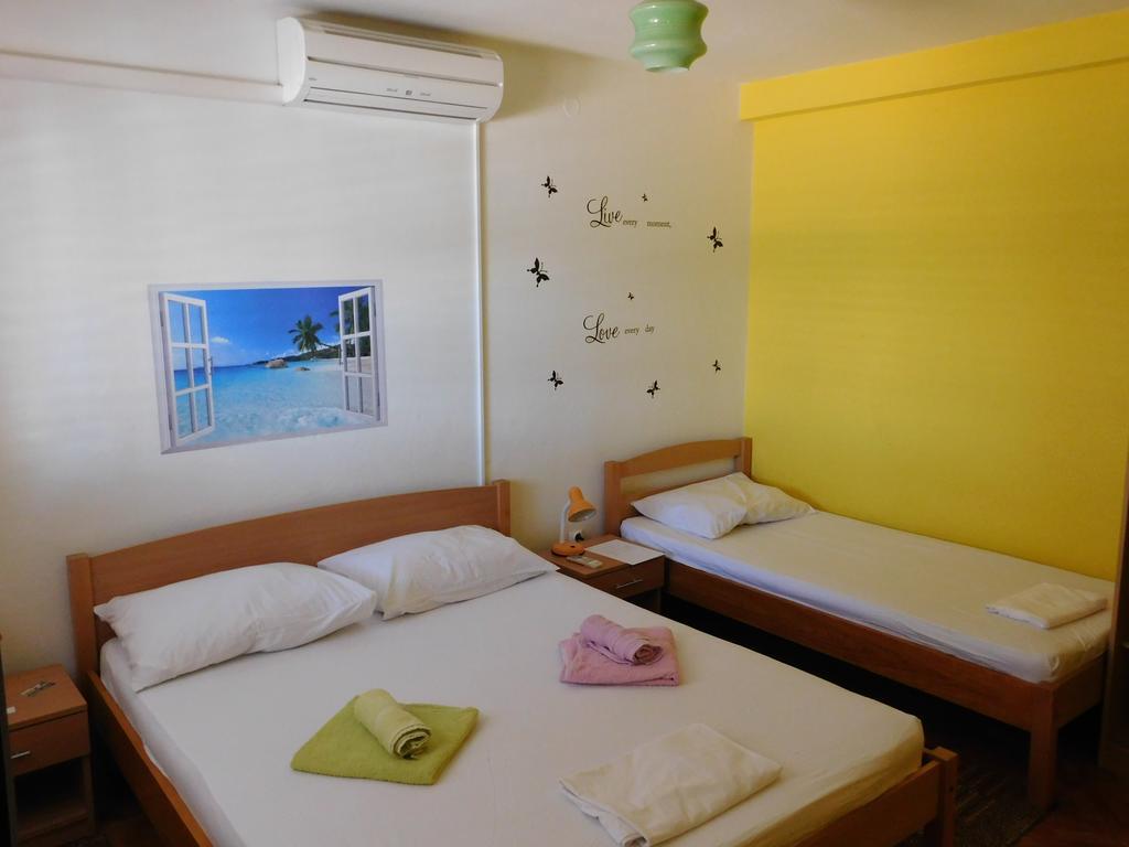Apartments Kalafatovic Drace Exterior photo